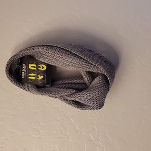 Capelli knit loop scarf